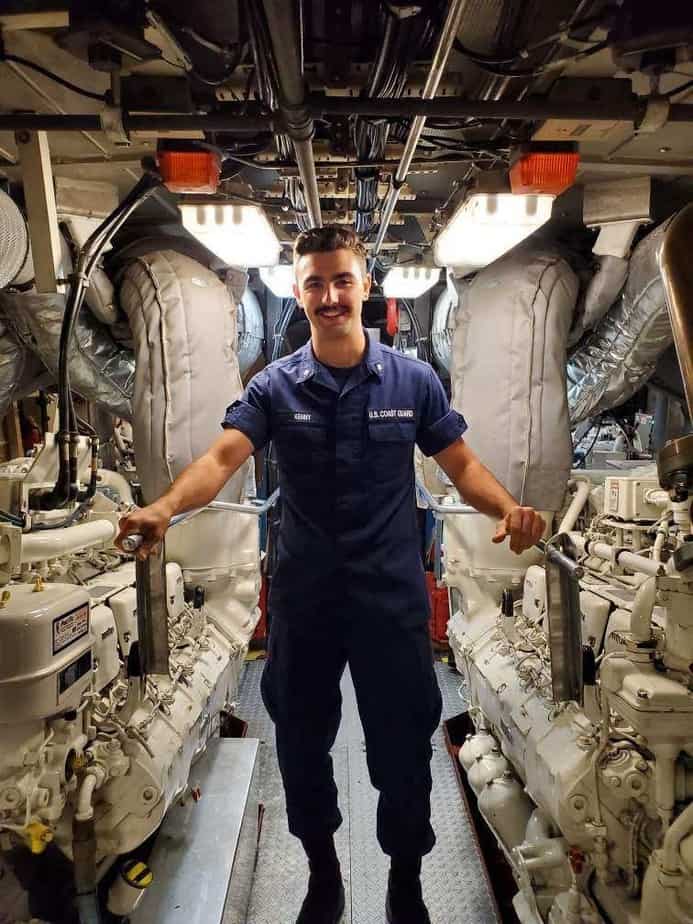 Newport Beach Navy League Honors Cutter Narwhal Coast Guardsman