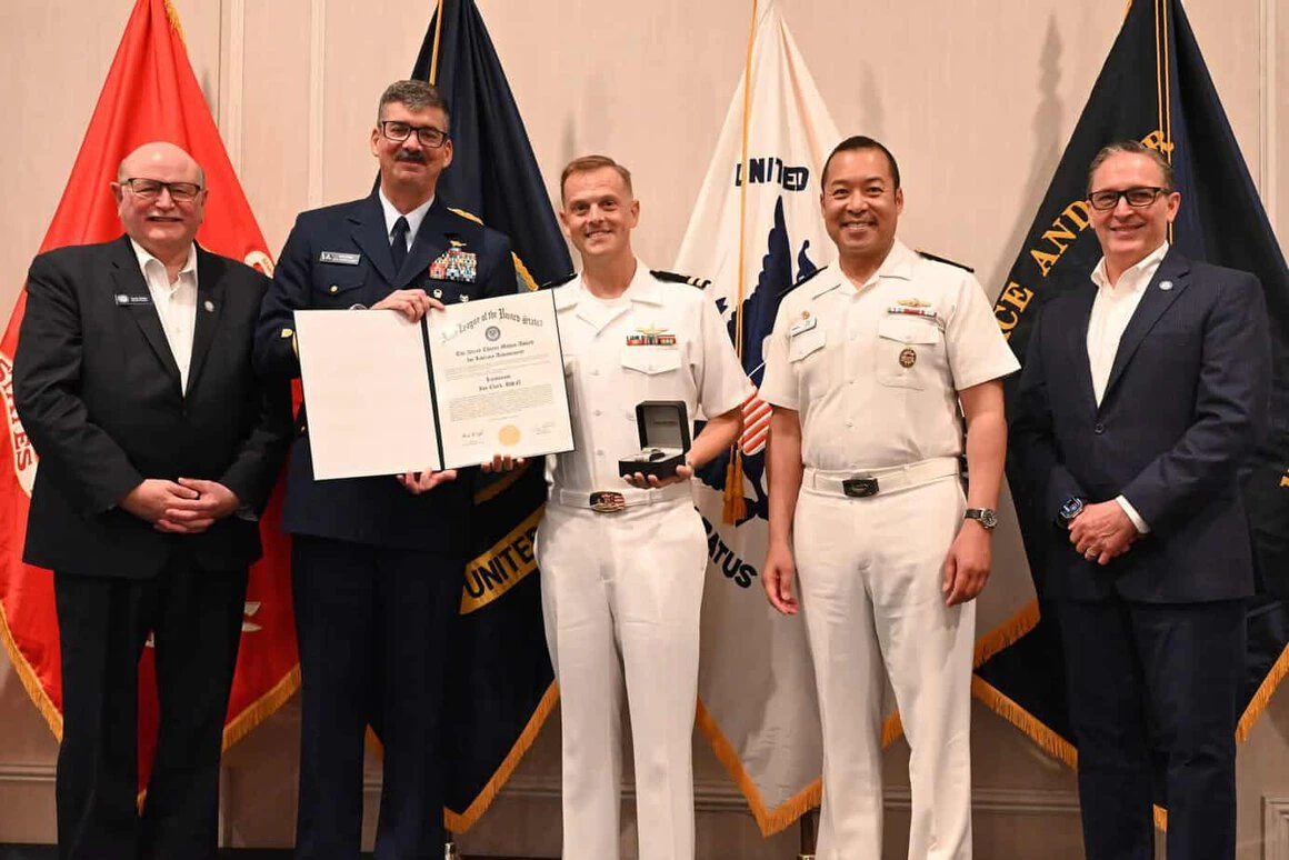 Alfred Thayer Mahan Award